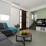 Blue Oasis فيلة بروتاراس